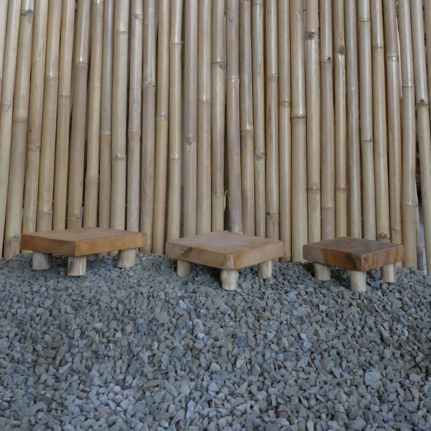  Product image 5 of the product “Low Stool made from teak root wood, Set of 3. Sizes: L: 20x20x7cm H. M:18x18x7cm H. S: 15x15x7cm H. ”